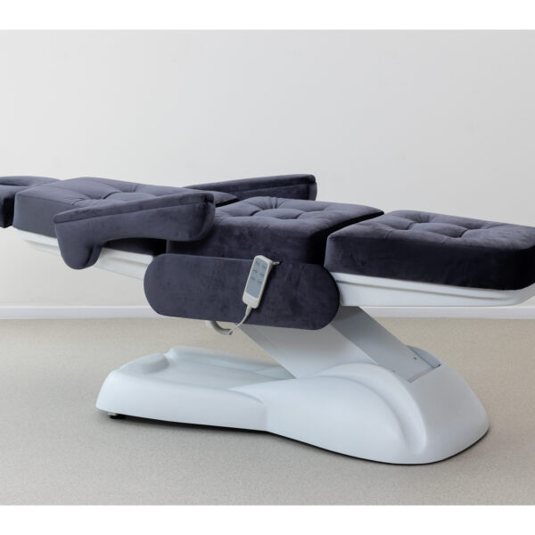 SIMPLY Lash Style electric treatment couch By LUXE