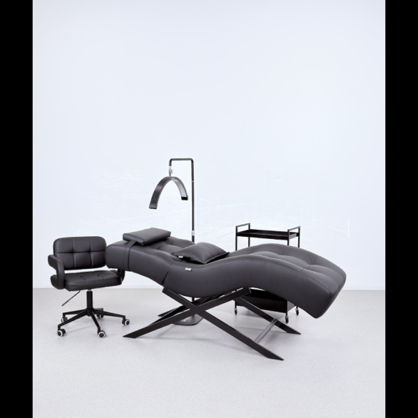 Lash Style treatment couch Winnie all black