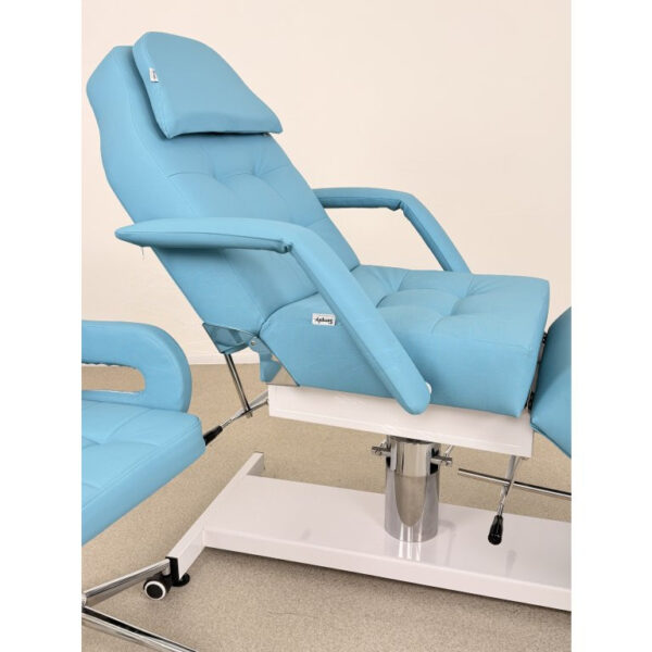 Lash Style Sense W + stool Winnie smurf